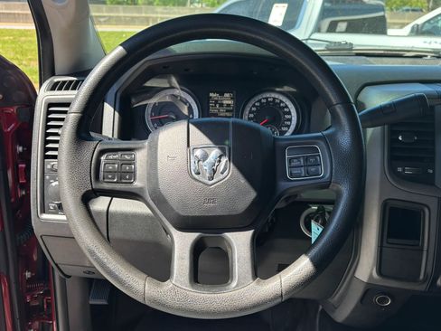 Used 2015 RAM 3500 Tradesman w/ Chrome Appearance Group image 23