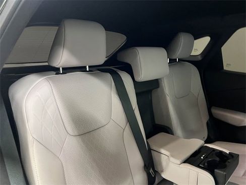 Certified 2025 Lexus RX 350 Premium Plus image 13