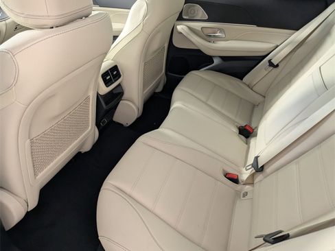 New 2026 Mercedes-Benz GLE 450 4MATIC Coupe image 10