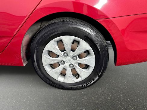 Used 2017 Hyundai Accent SE image 28