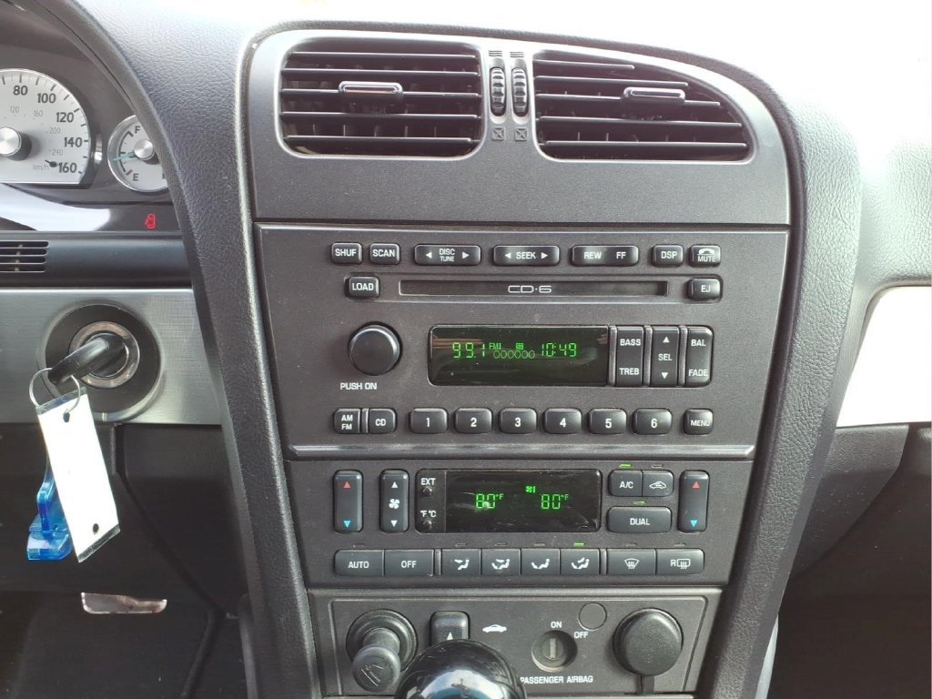 Used 2003 Ford Thunderbird RWD image 22