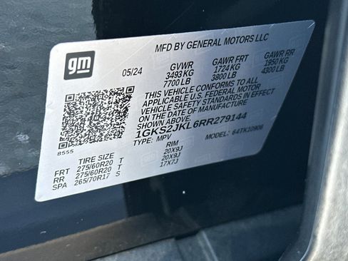 Used 2024 GMC Yukon XL Denali AWD/4WD image 38