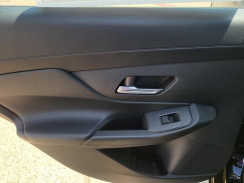 New 2027 Nissan Sentra SV w/ Floor Mat Package FWD image 11