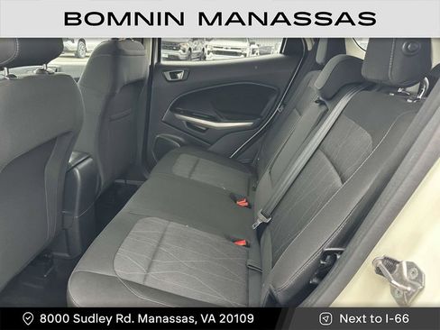 Used 2021 Ford EcoSport SE image 13