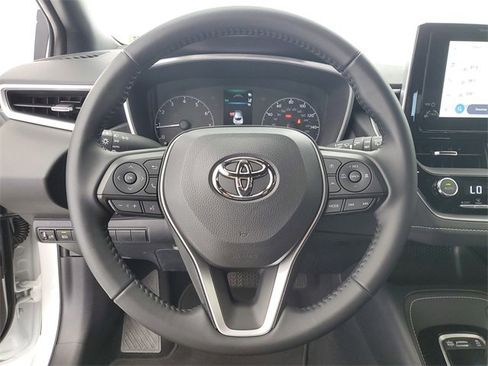 Used 2025 Toyota Corolla SE image 22