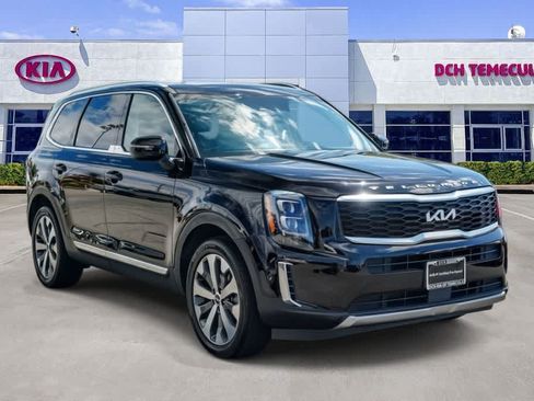 Certified 2022 Kia Telluride EX w/ EX Premium Package FWD image 3