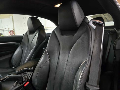 Used 2018 BMW 430i Convertible image 19