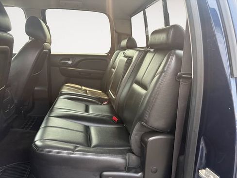 Used 2012 GMC Sierra 1500 SLT w/ Chrome Essentials Package AWD/4WD image 13