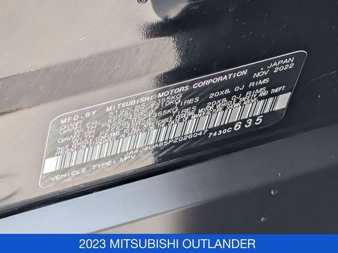 Used 2023 Mitsubishi Outlander SE AWD/4WD image 35