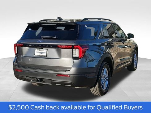 New 2026 Ford Explorer Active image 3