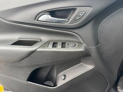 Certified 2023 Chevrolet Equinox LT image 12