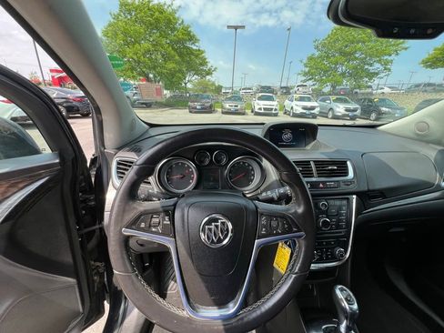 Used 2015 Buick Encore Convenience FWD image 32
