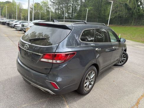 Used 2017 Hyundai Santa Fe SE w/ SE Premium Package 02 image 11