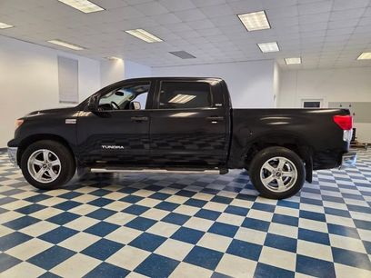 Used 2013 Toyota Tundra 2WD CrewMax w/ SR5 Pkg