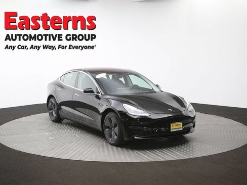 Used 2018 Tesla Model 3 Long Range RWD image 45