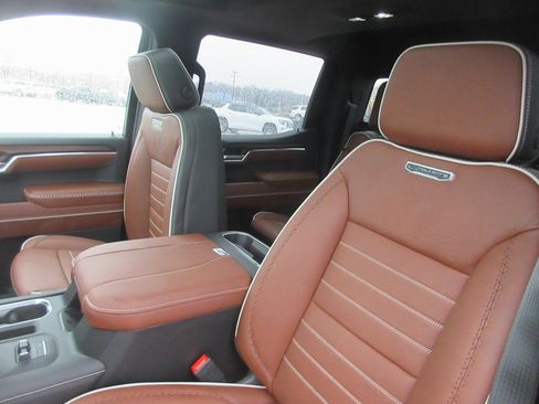 New 2026 GMC Sierra 1500 Denali Ultimate image 14