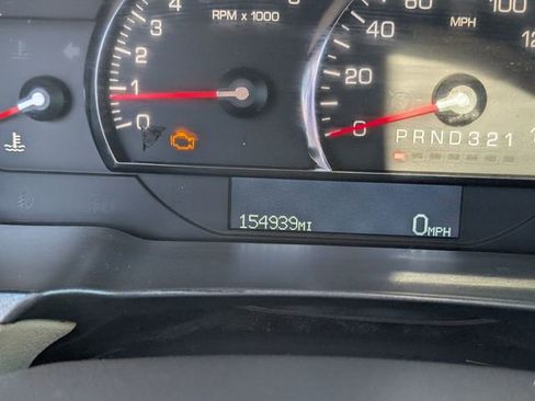 Used 2008 Cadillac DTS w/ Sun And Sound Package FWD image 14
