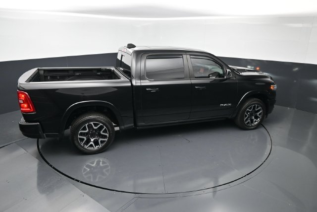 Used 2025 RAM 1500 Laramie w/ Sport Appearance Package AWD/4WD image 32