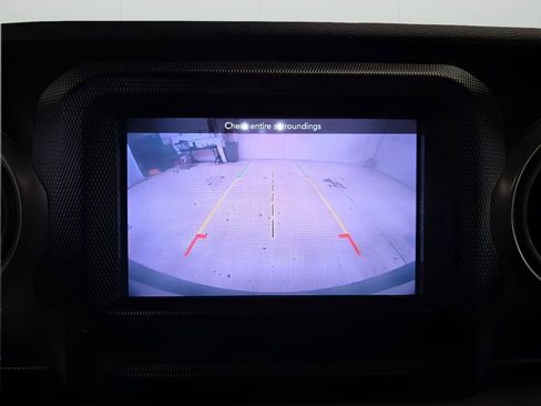 Used 2019 Jeep Wrangler Unlimited Sport S image 19