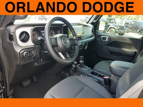 Used 2026 Jeep Wrangler Sport image 11