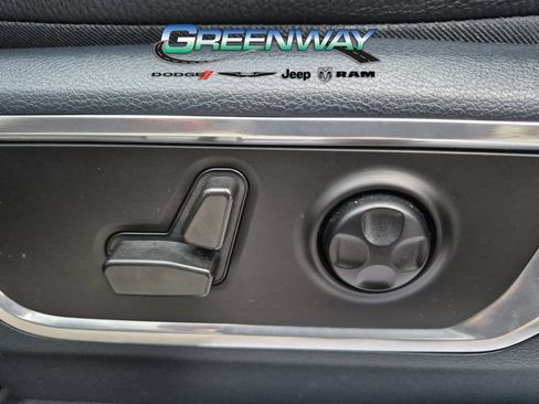Used 2022 RAM 1500 Limited AWD/4WD image 15