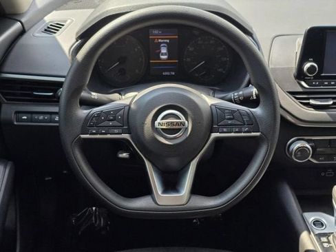 Used 2021 Nissan Altima 2.5 S w/ Driver Assist Package FWD image 21