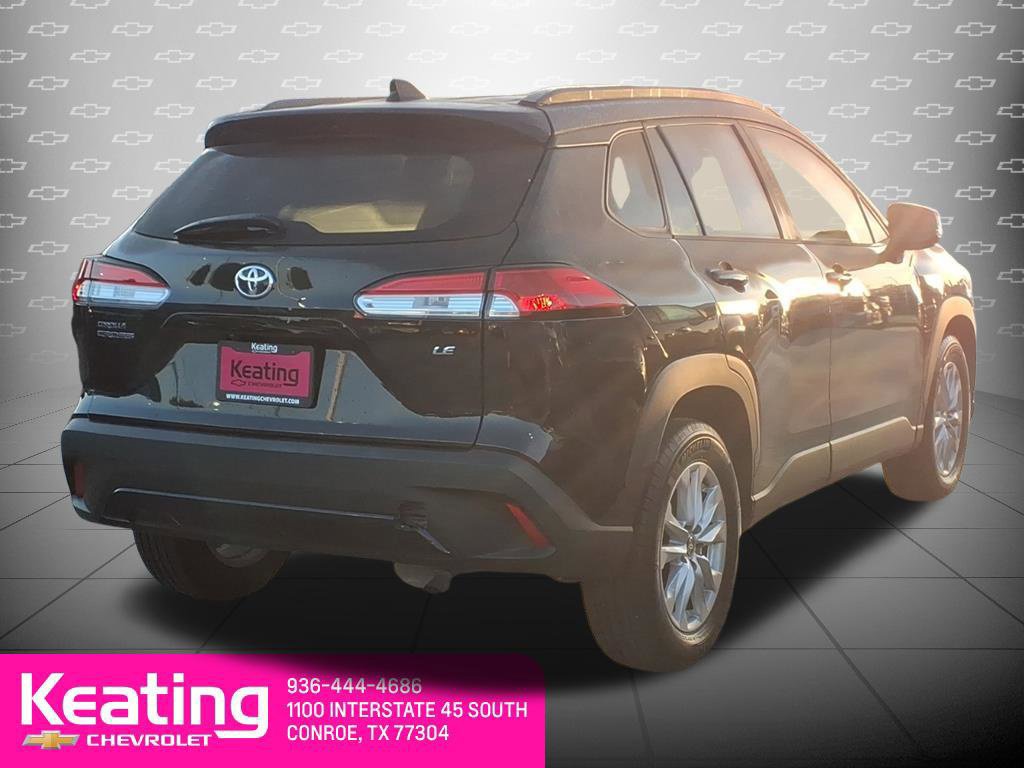 Used 2025 Toyota Corolla Cross LE FWD image 10