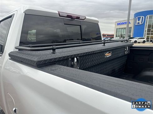 Used 2023 Chevrolet Silverado 2500 High Country w/ Z71 Off-Road Package image 28