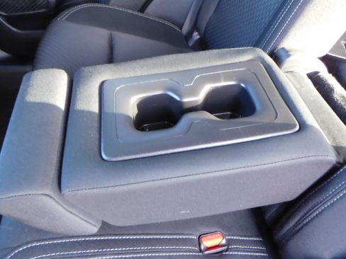 Used 2022 Mitsubishi Outlander ES image 29