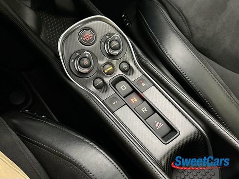 Used 2019 McLaren 600LT image 27