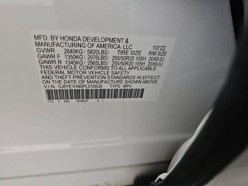 Used 2023 Acura MDX SH-AWD w/ Technology Package image 16