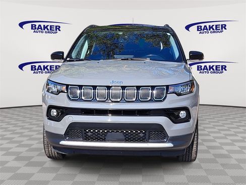 Used 2022 Jeep Compass Limited image 8