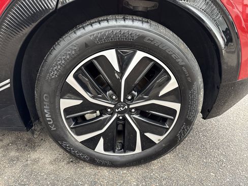 Used 2023 Kia EV6 Wind image 22