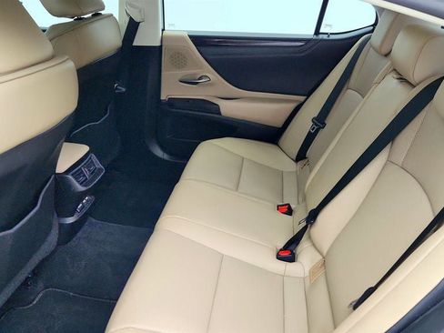 Used 2021 Lexus ES 350 w/ Premium Package image 22