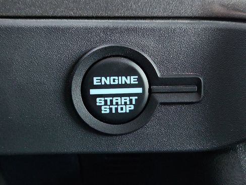 New 2026 Ford Bronco 4-Door image 9