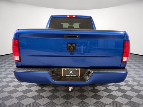 Used 2018 RAM 1500 Express RWD image 11