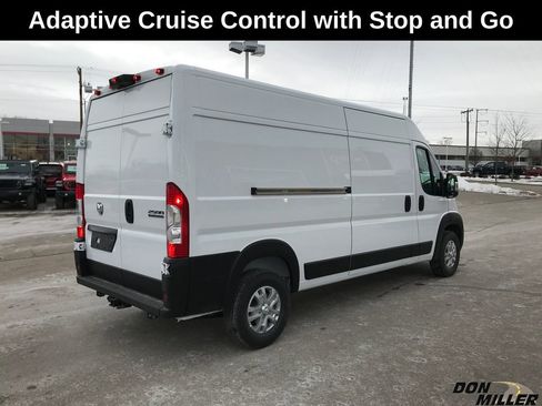 New 2026 RAM ProMaster 2500 w/ Quick Order Package 22G SLT image 6
