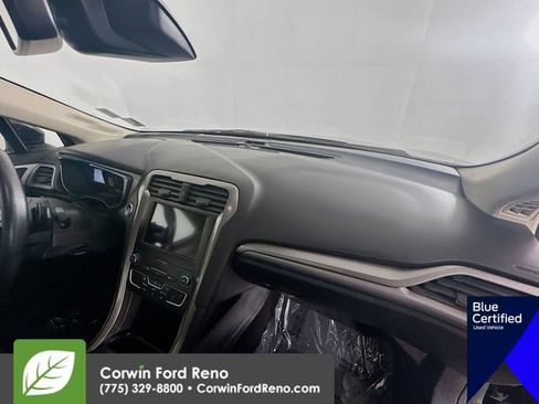 Certified 2019 Ford Fusion SE AWD/4WD image 31
