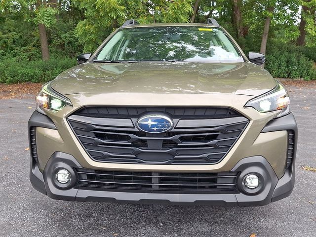 Certified 2025 Subaru Outback Onyx Edition AWD/4WD image 2