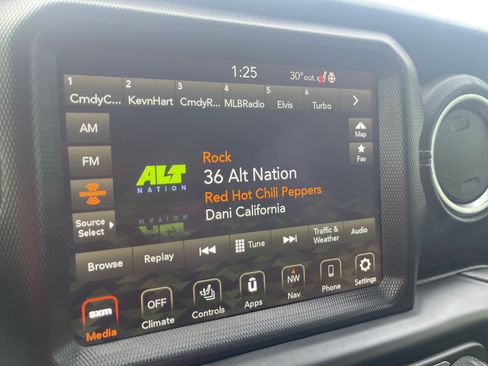 Used 2021 Jeep Wrangler Unlimited Sahara w/ Cold Weather Group image 14