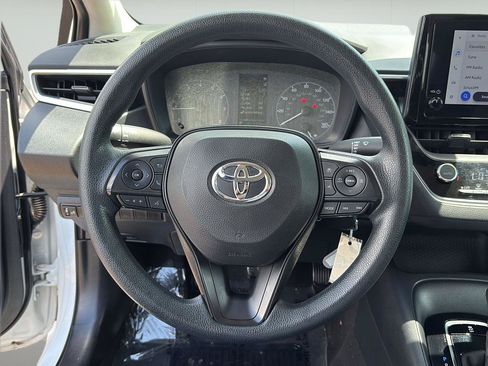 Used 2024 Toyota Corolla LE FWD image 13