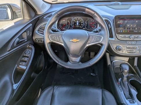 Used 2024 Chevrolet Malibu LT image 12
