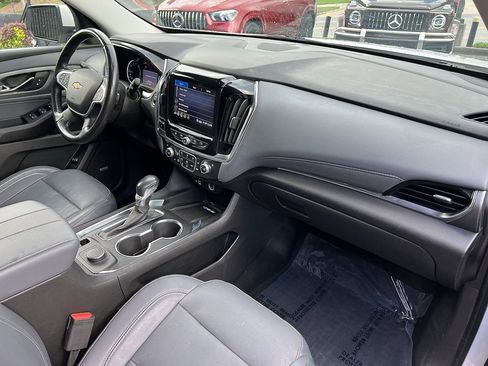 Used 2021 Chevrolet Traverse Premier w/ LPO, Cargo Package image 30