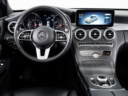 Used 2019 Mercedes-Benz C 300 Sedan image 15