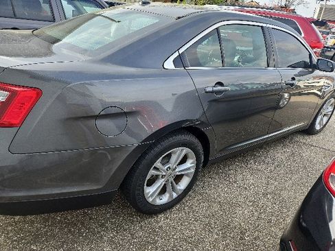 Used 2015 Ford Taurus SEL w/ Equipment Group 201A image 4