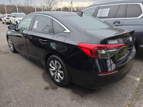 Used 2022 Honda Civic LX image 5