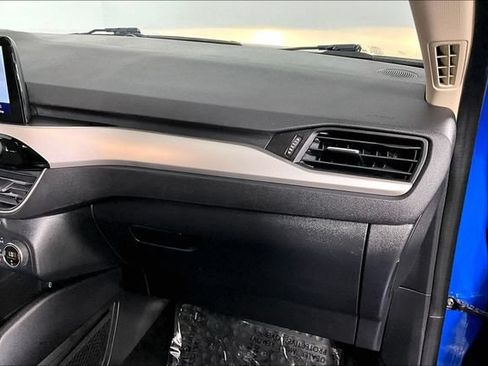 Used 2020 Ford Escape SE AWD/4WD image 16