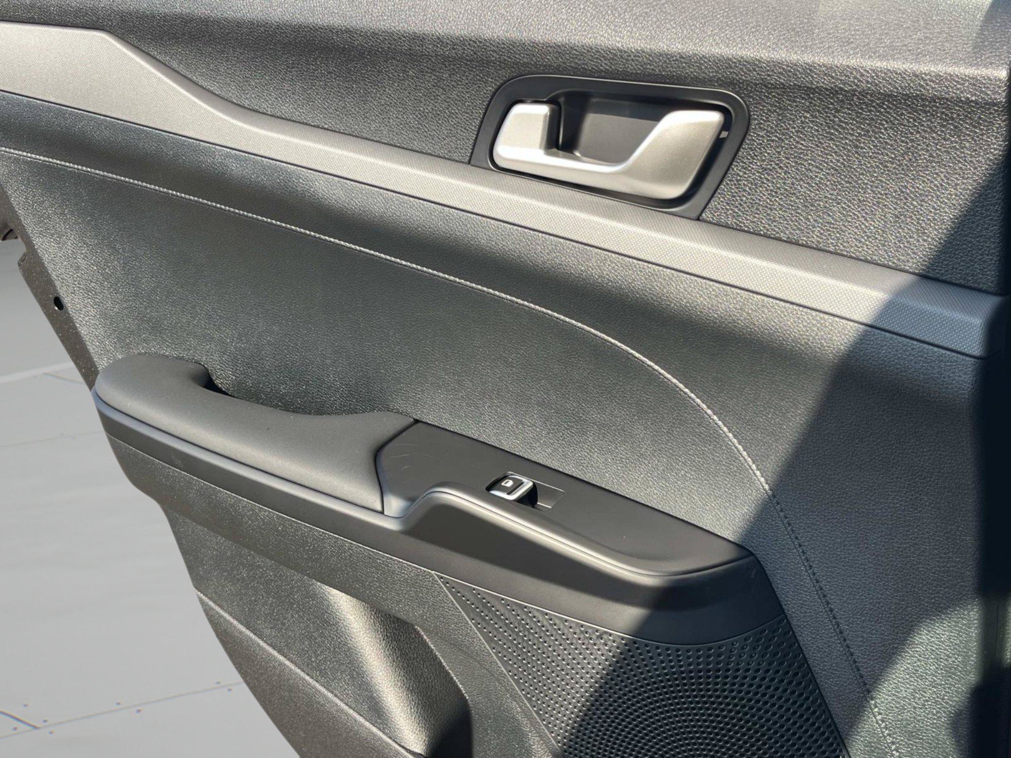 New 2026 Kia K5 LXS FWD image 17