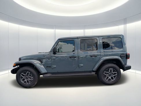 New 2026 Jeep Wrangler Unlimited Sahara AWD/4WD image 7