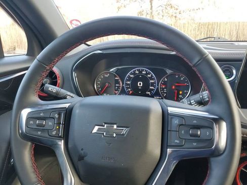 Certified 2025 Chevrolet Blazer RS image 11